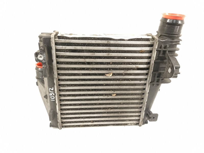 Recambio de intercooler para peugeot 308 referencia OEM IAM 9675627980  