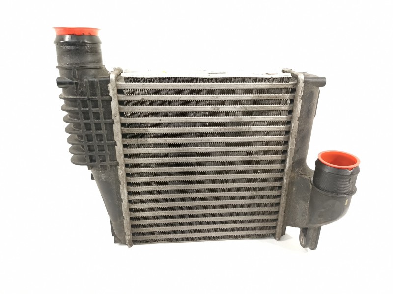 Recambio de intercooler para peugeot 308 referencia OEM IAM 9675627980  