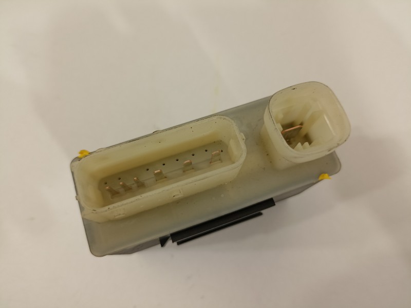 Recambio de caja precalentamiento para peugeot 308 referencia OEM IAM 9662570880  