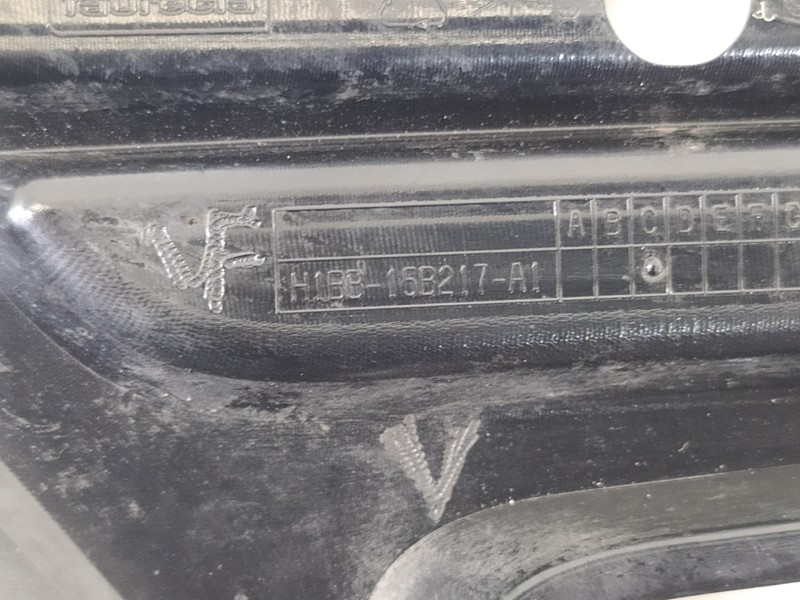 Recambio de rejilla paragolpes delantero para ford fiesta (ce1) active referencia OEM IAM H1BB15B217A1  
