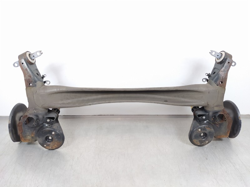 Recambio de puente trasero para peugeot 308 referencia OEM IAM   