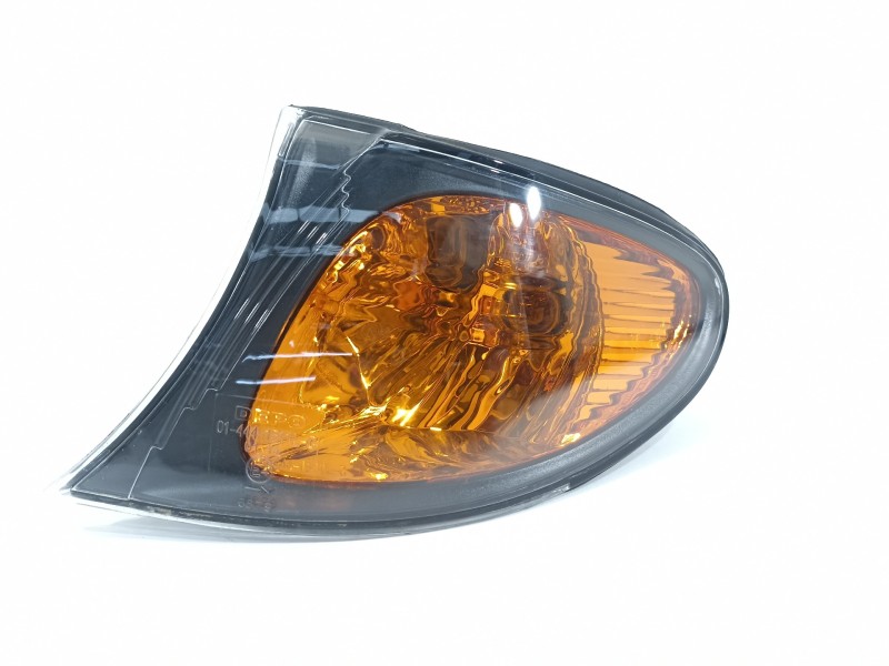 Recambio de piloto delantero izquierdo para bmw serie 3 berlina (e46) 320d referencia OEM IAM 63137165848  