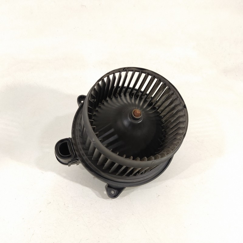 Recambio de ventilador calefaccion para ford fiesta (ce1) active referencia OEM IAM H1BH19846AA 0130115702 