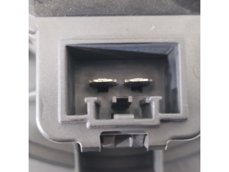 Recambio de ventilador calefaccion para ford fiesta (ce1) active referencia OEM IAM H1BH19846AA 0130115702 