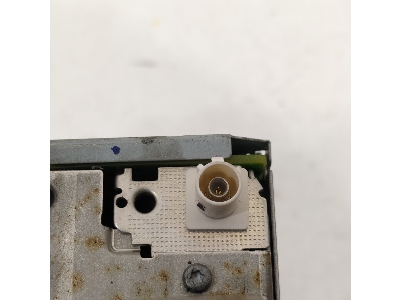 Recambio de sistema audio / radio cd para renault megane iii sport tourer dynamique referencia OEM IAM 281155040R  