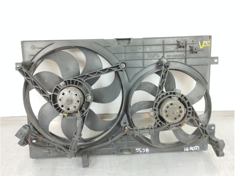 Recambio de electroventilador para seat leon (1m1) signo referencia OEM IAM 1J0121207M 1J0121205B 1J0959455F