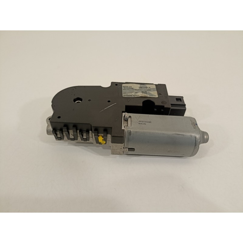 Recambio de motor techo electrico para peugeot 308 referencia OEM IAM 402552E  