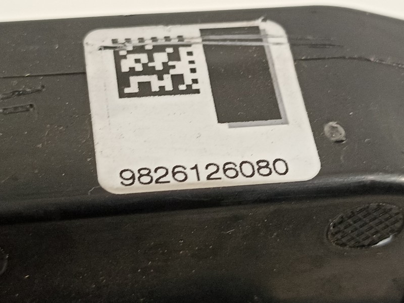 Recambio de cerradura puerta trasera izquierda para peugeot 308 referencia OEM IAM 9826126080  