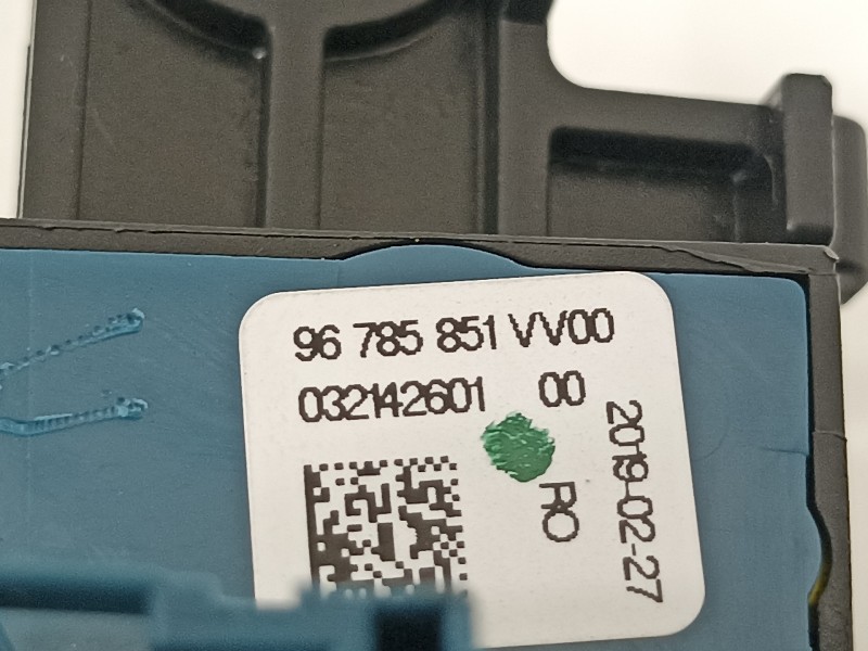 Recambio de palanca freno de mano para peugeot 308 referencia OEM IAM 96785851  