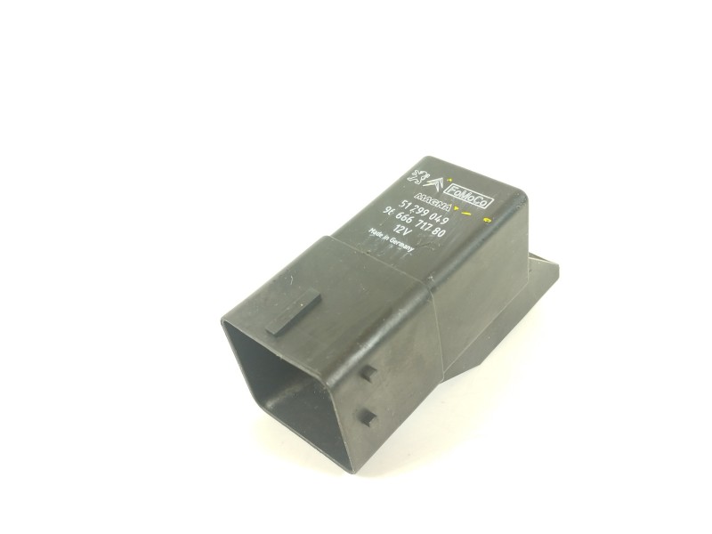 Recambio de caja precalentamiento para peugeot 207 confort referencia OEM IAM 9666671780  