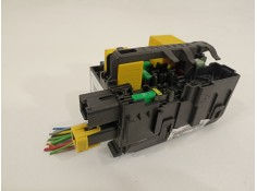 Recambio de caja reles / fusibles para peugeot 308 referencia OEM IAM 9806192580  