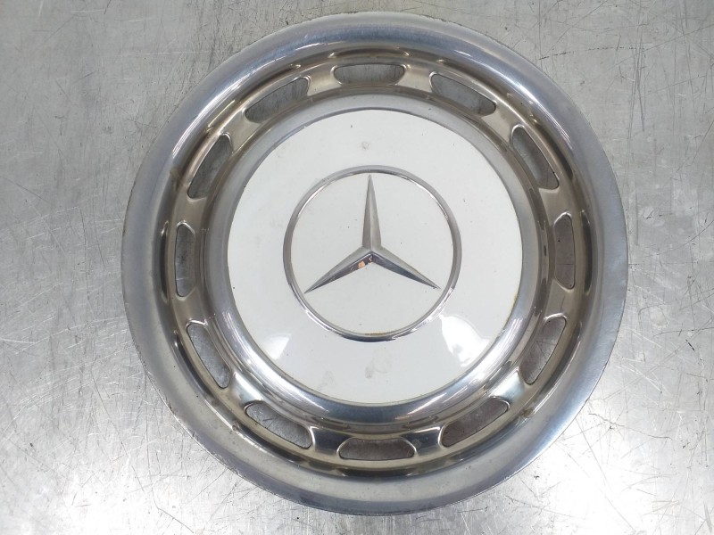 Recambio de tapacubos para mercedes-benz clase e (w123) berlina+coupe d 240 referencia OEM IAM   