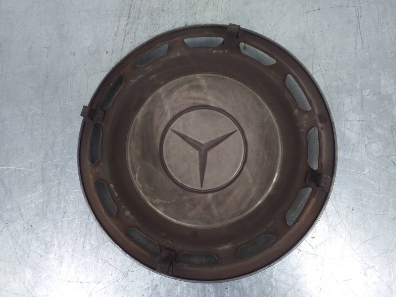 Recambio de tapacubos para mercedes-benz clase e (w123) berlina+coupe d 240 referencia OEM IAM   