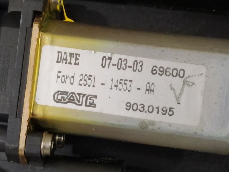 Recambio de elevalunas delantero derecho para ford fiesta (cbk) ambiente referencia OEM IAM 2S51B045H16A 2S5114553AA 