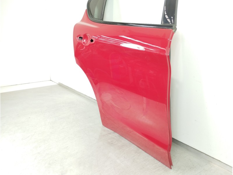 Recambio de puerta trasera derecha para alfa romeo stelvio (630) quadrifoglio 4wd referencia OEM IAM 50539532  