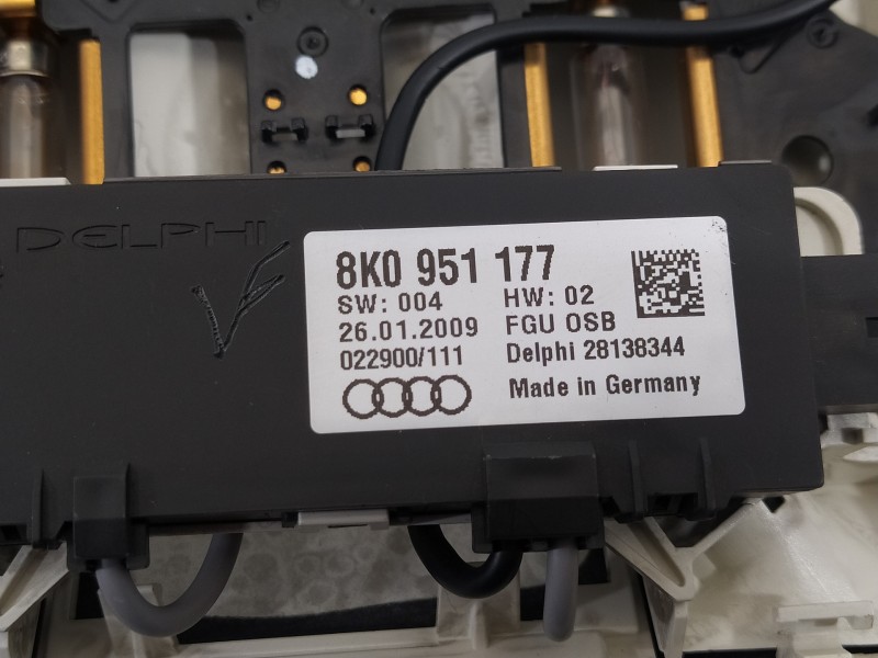 Recambio de luz interior para audi q5 (8r) 2.0 tfsi (155kw) referencia OEM IAM 8T0947135B 8K0951177 