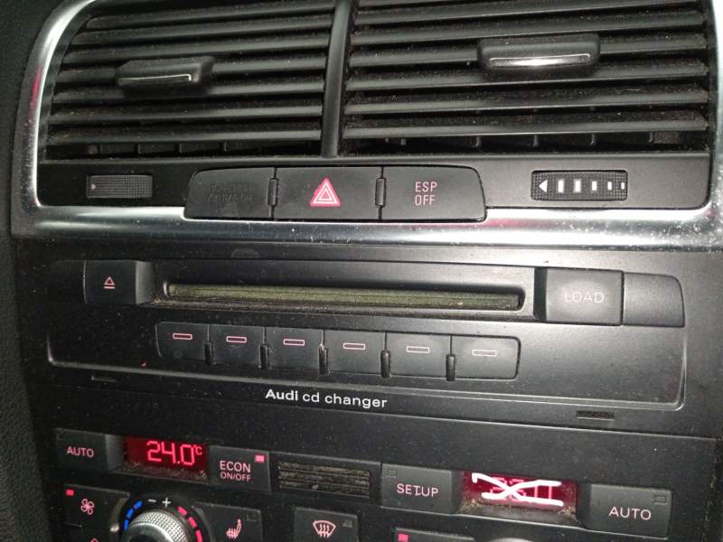 SISTEMA AUDIO / RADIO CD 