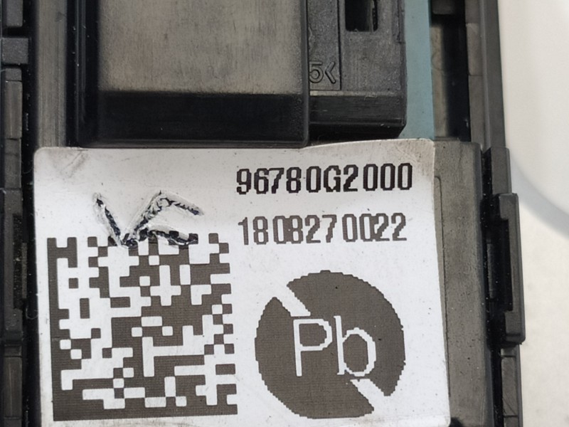 Recambio de mando volante para hyundai ioniq elektro referencia OEM IAM 96780G2000 96770G2000 