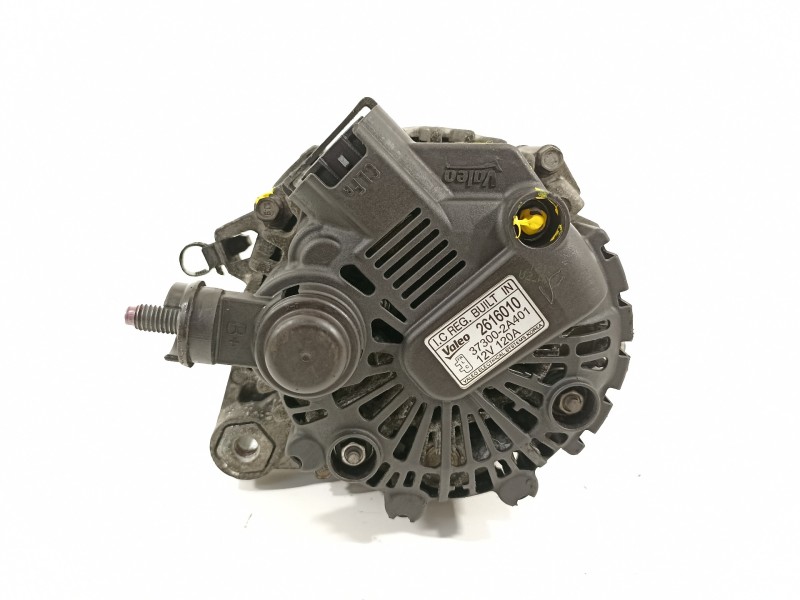 Recambio de alternador para hyundai i20 city s referencia OEM IAM 373002A401  