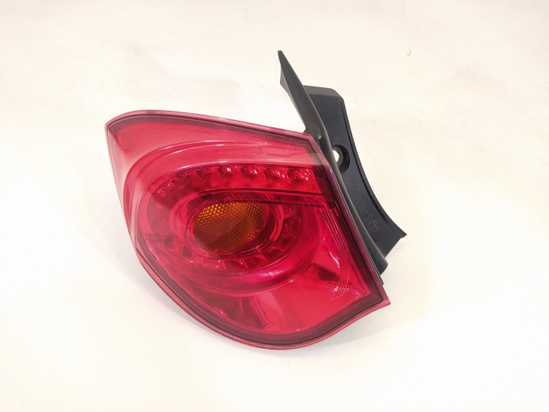 Recambio de piloto trasero izquierdo para alfa romeo giulietta (191) sprint referencia OEM IAM 50513613  