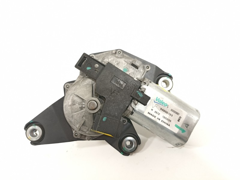 Recambio de motor limpia trasero para chevrolet trax ls+ referencia OEM IAM 96955193  