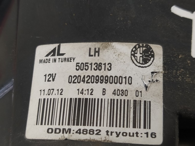 Recambio de piloto trasero izquierdo para alfa romeo giulietta (191) sprint referencia OEM IAM 50513613  