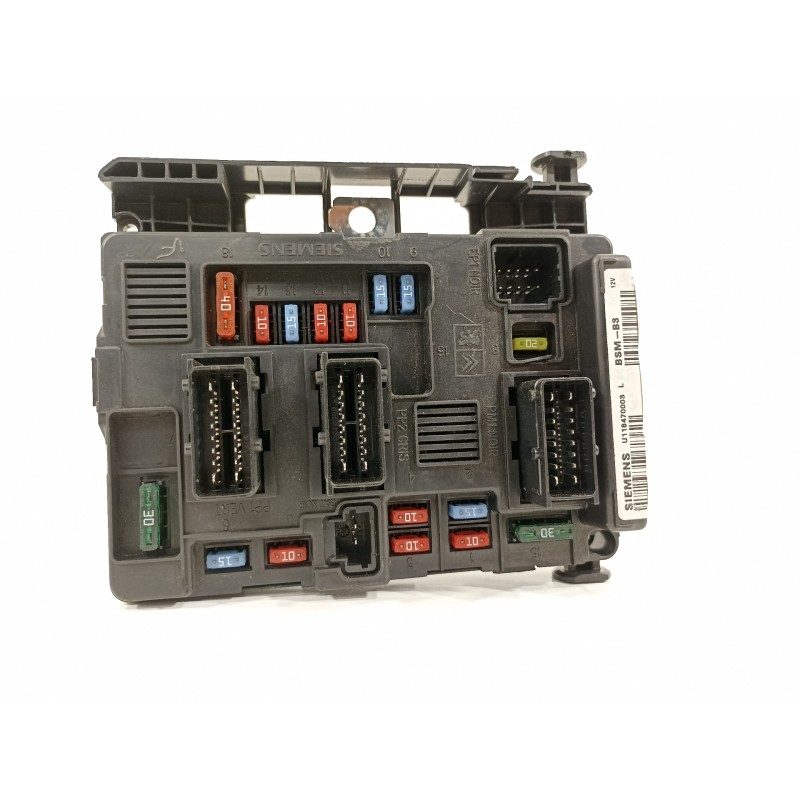 Recambio de caja reles / fusibles para citroën xsara picasso 1.6 hdi 110 exclusive referencia OEM IAM 9650618480  
