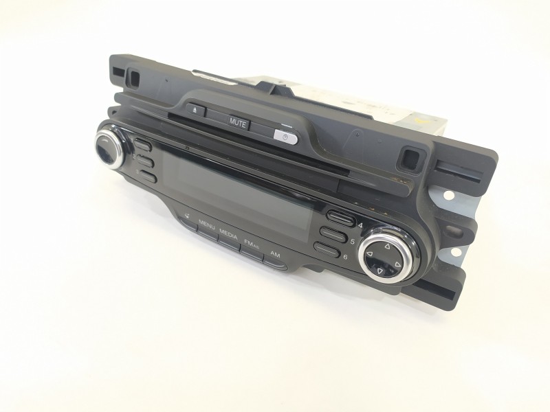 Recambio de sistema audio / radio cd para alfa romeo giulietta (191) sprint referencia OEM IAM 7640333316 1560968770 