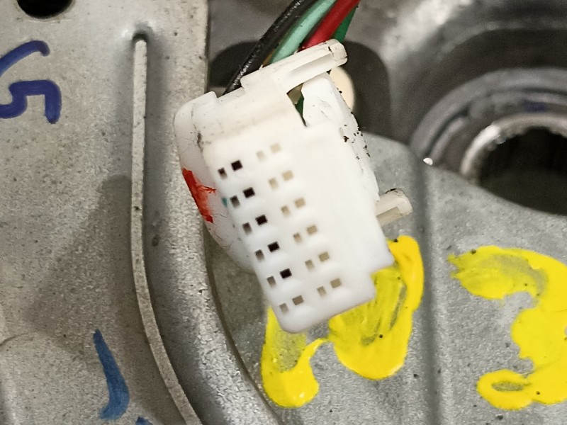 Recambio de volante para hyundai i20 city s referencia OEM IAM 561001J720RY  