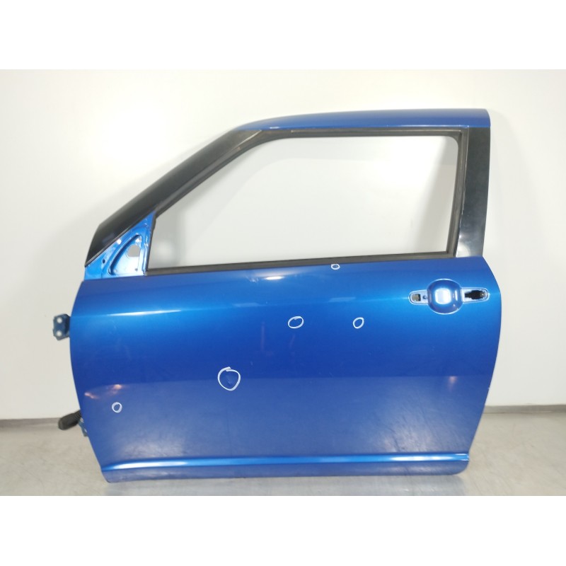 Recambio de puerta delantera izquierda para suzuki swift berlina (mz) gl (3-ptas.) referencia OEM IAM 6800262K00000  