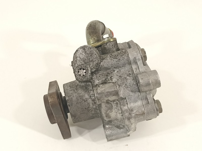 Recambio de bomba direccion para volkswagen passat berlina (3b3) advance referencia OEM IAM 8D0145177A  