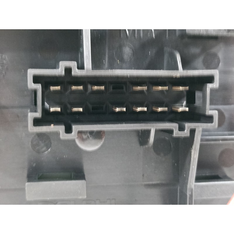 Recambio de caja reles / fusibles para mercedes-benz clase cla (w117) cla 220 cdi (117.303) referencia OEM IAM A2469060093  