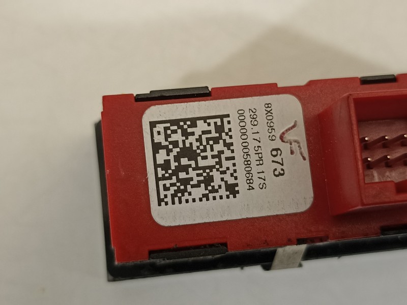 Recambio de mando multifuncion para audi a1 (8xk) attraction referencia OEM IAM 8X0959673  