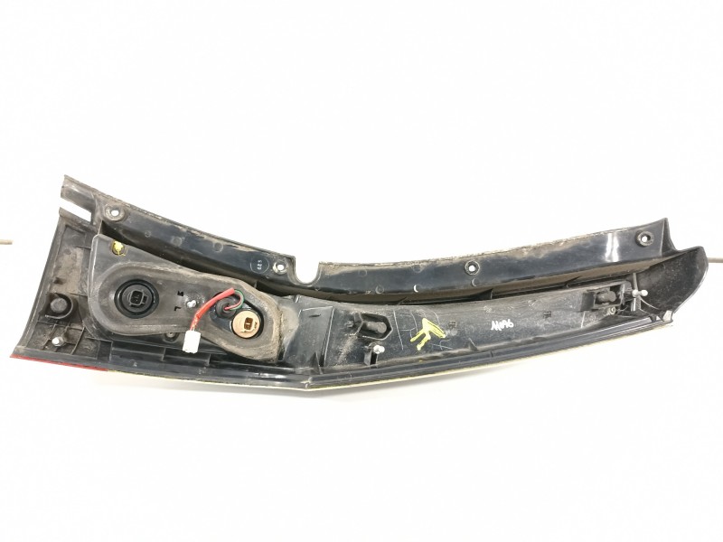 Recambio de piloto trasero izquierdo para mitsubishi grandis (na0w) 2.0 di-d instyle referencia OEM IAM 22087642  