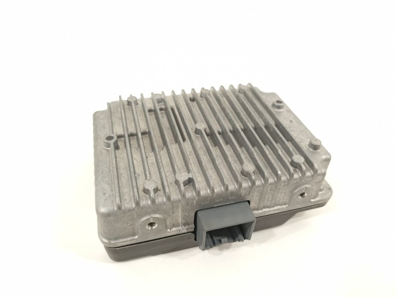 Recambio de modulo electronico para alfa romeo stelvio (630) quadrifoglio 4wd referencia OEM IAM 50542600  