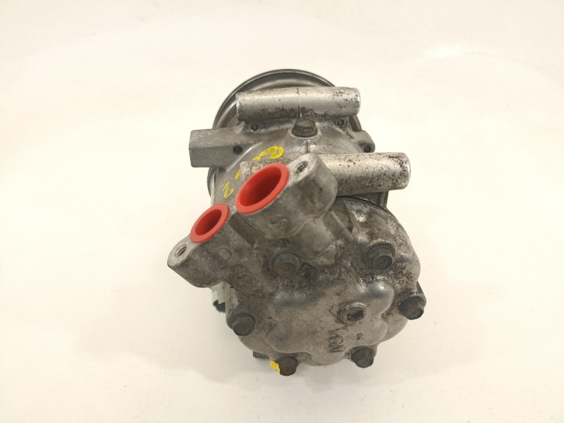 Recambio de compresor aire acondicionado para renault clio iii authentique referencia OEM IAM 8200651251  