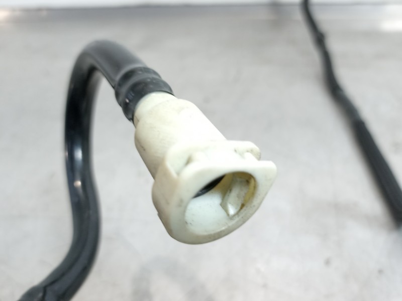 Recambio de tubo para alfa romeo stelvio (630) quadrifoglio 4wd referencia OEM IAM 50547216  