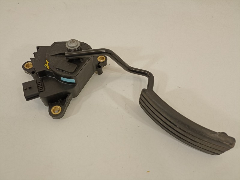 Recambio de potenciometro pedal para renault clio iii authentique referencia OEM IAM 8200297342  