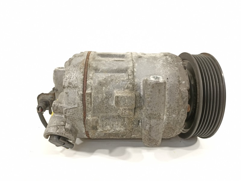 Recambio de compresor aire acondicionado para seat ibiza sc (6j1) 25 aniversario referencia OEM IAM 6Q0820808D  