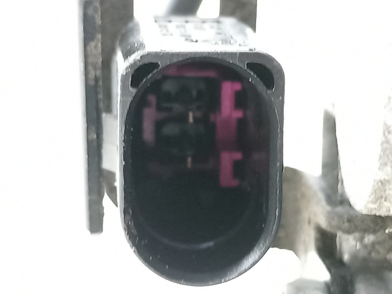 Recambio de compresor aire acondicionado para seat ibiza sc (6j1) 25 aniversario referencia OEM IAM 6Q0820808D  