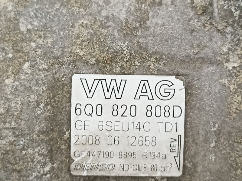 Recambio de compresor aire acondicionado para seat ibiza sc (6j1) 25 aniversario referencia OEM IAM 6Q0820808D  