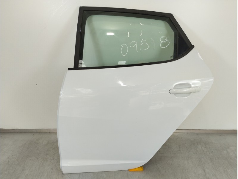Recambio de puerta trasera izquierda para seat ibiza (6p1) reference referencia OEM IAM 6J4833055  