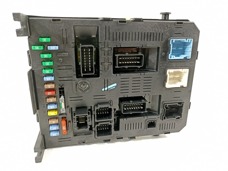 Recambio de caja reles / fusibles para citroën c6 básico referencia OEM IAM 9663510280  