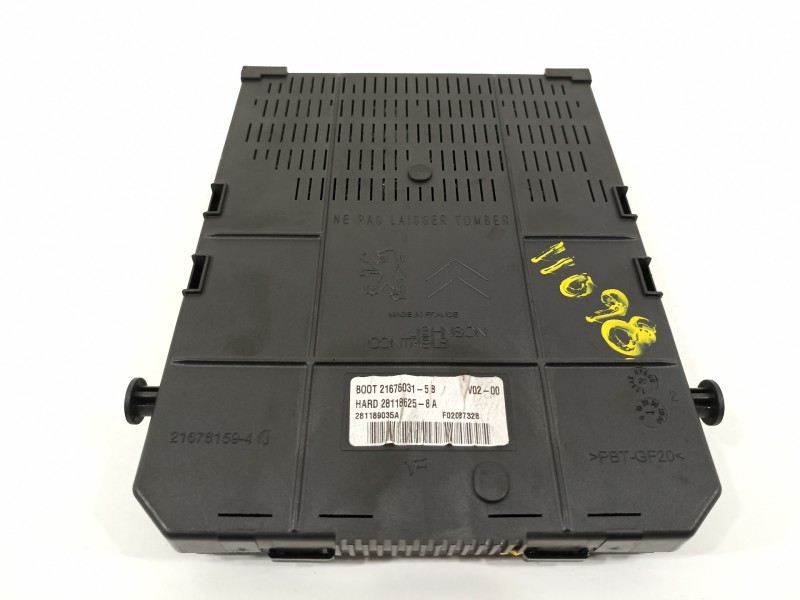 Recambio de caja reles / fusibles para citroën c6 básico referencia OEM IAM 9663510280  