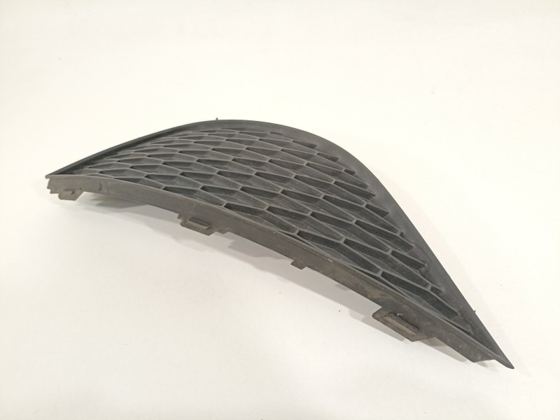 Recambio de rejilla paragolpes derecha para seat ibiza sc (6j1) 25 aniversario referencia OEM IAM 6J0853666  