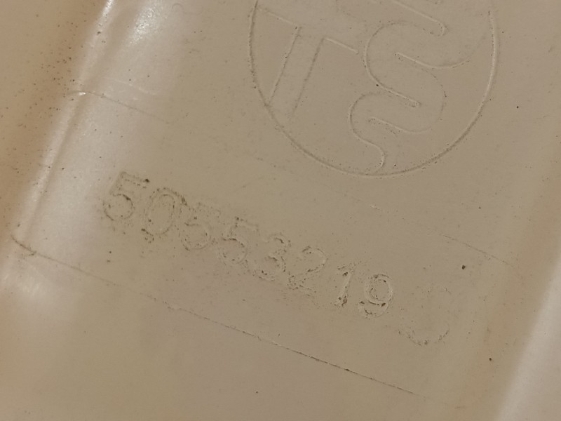 Recambio de deposito expansion para alfa romeo stelvio (630) quadrifoglio 4wd referencia OEM IAM 50553219  