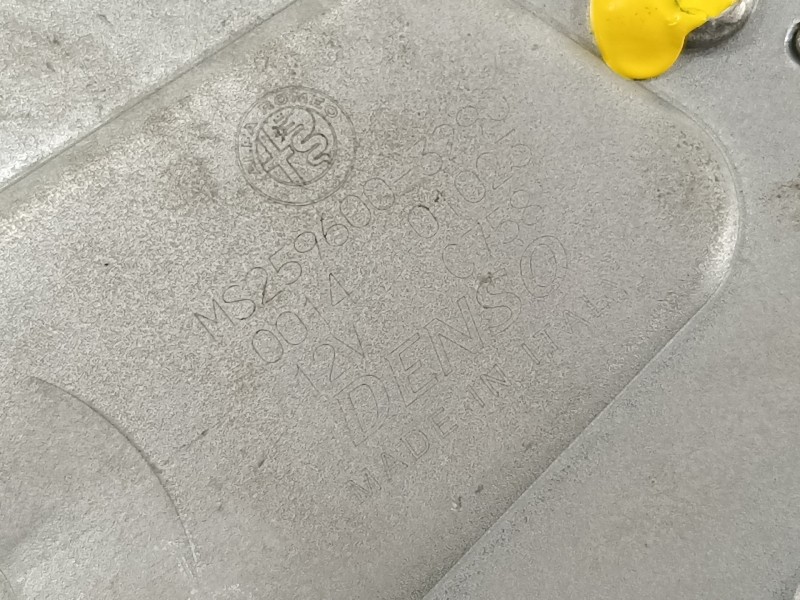 Recambio de motor limpia trasero para alfa romeo stelvio (630) quadrifoglio 4wd referencia OEM IAM 50535818  