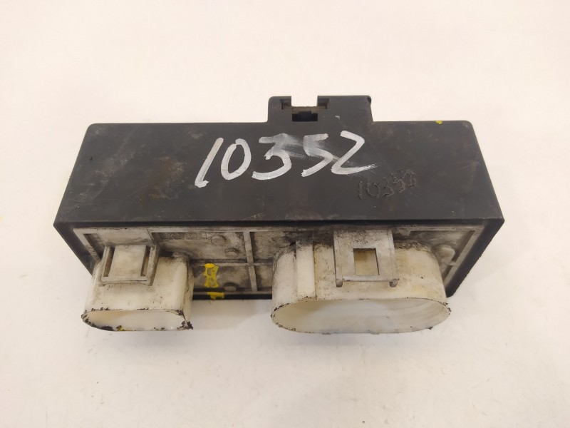 Recambio de caja precalentamiento para audi a3 (8l) 1.9 tdi ambiente referencia OEM IAM 1J0919506H  