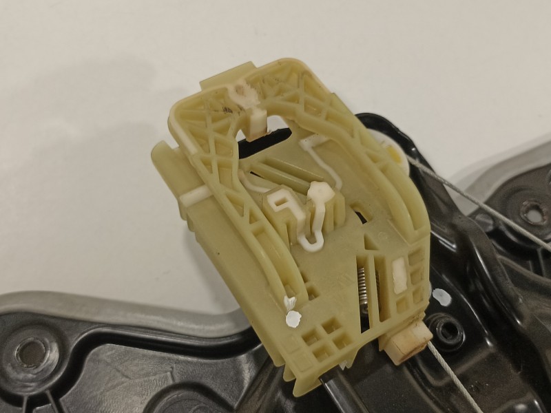 Recambio de elevalunas trasero derecho para alfa romeo stelvio (630) quadrifoglio 4wd referencia OEM IAM 6000626609 6000626611 