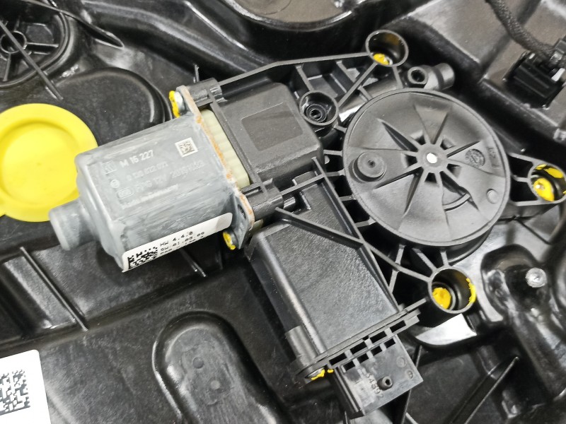 Recambio de elevalunas trasero izquierdo para alfa romeo stelvio (630) quadrifoglio 4wd referencia OEM IAM 6000626610 6000626612